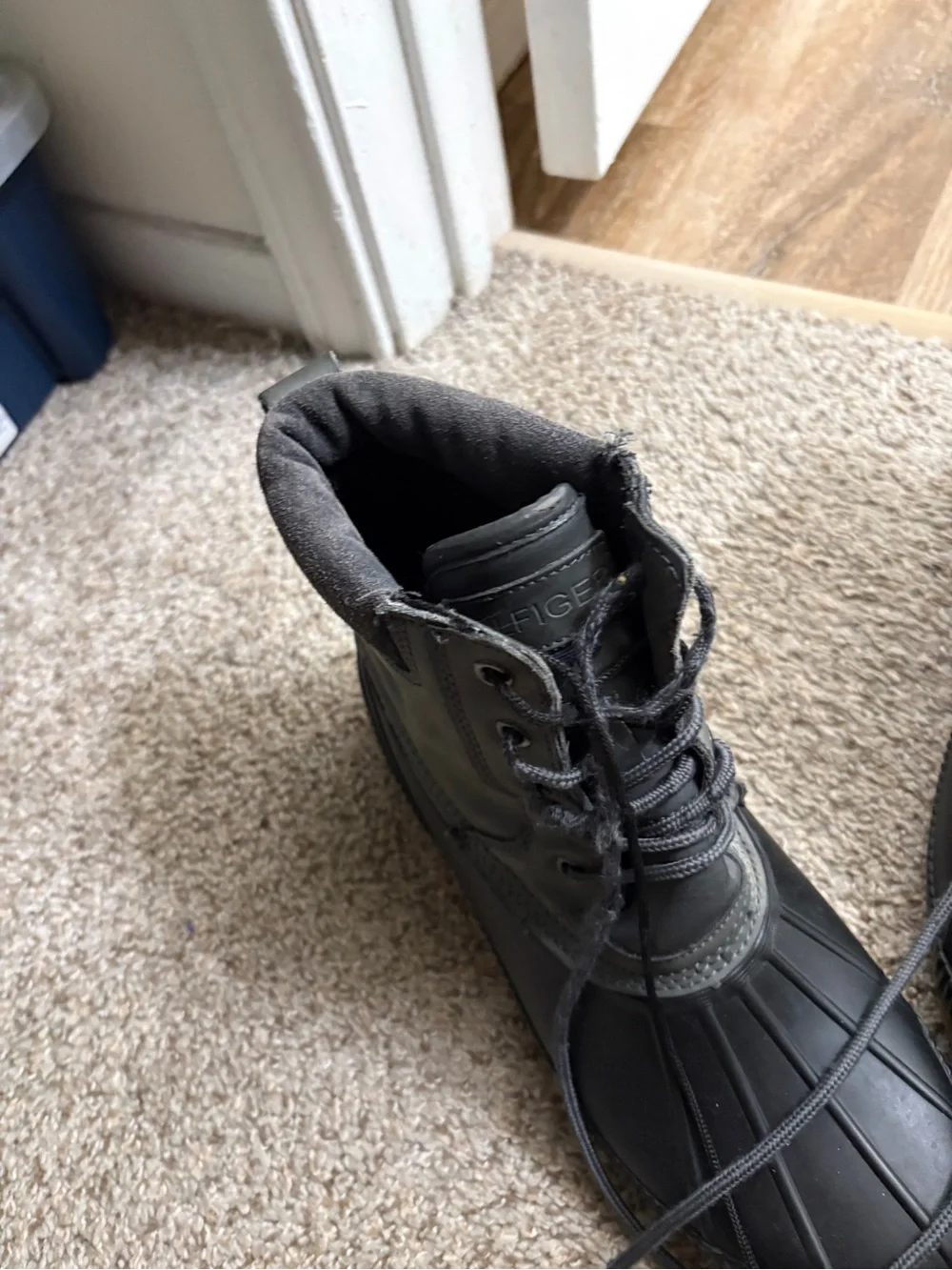 Tommy Hilfiger Men's Black Waterproof Duck Boots